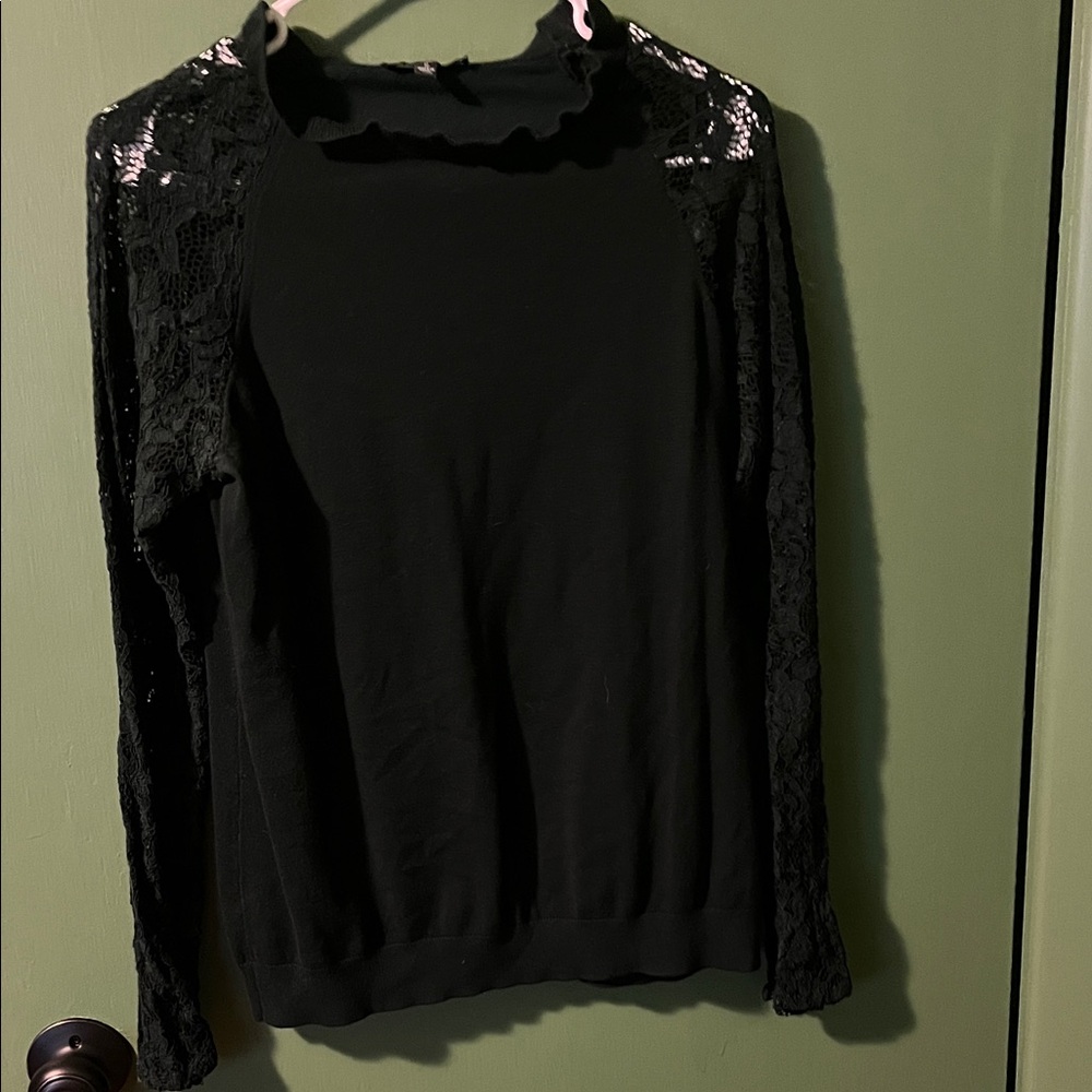 Adrianna Papell Green Lace Sleeve Blouse